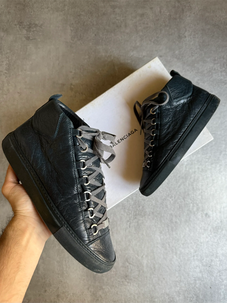 Balenciaga arena
