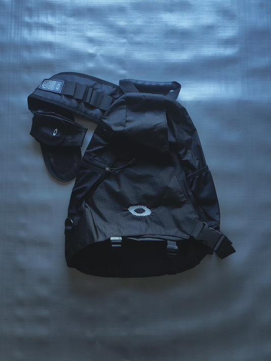 Oakley slingbags