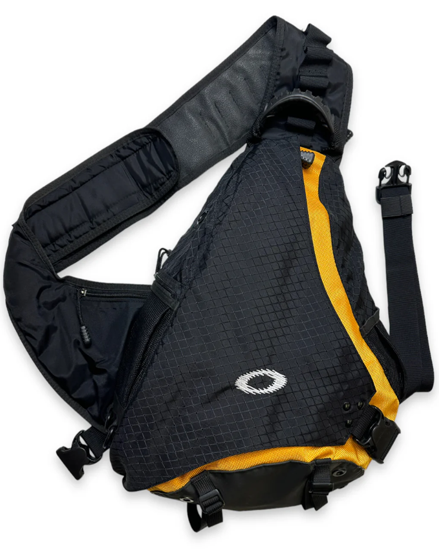 Oakley slingbags